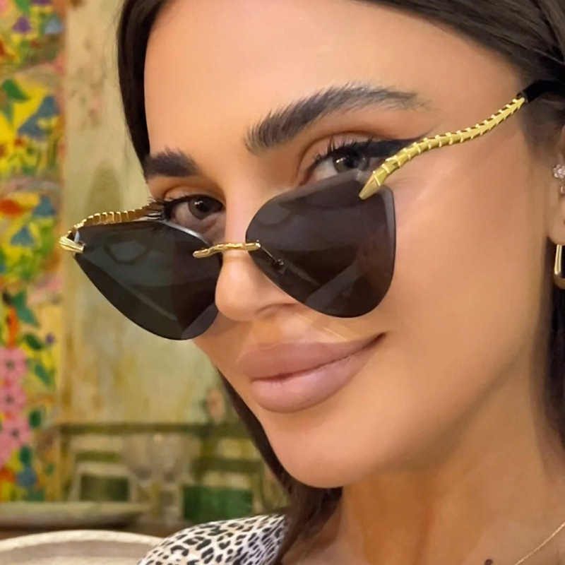 Snake leg frameless cut cat eye sunglasses, fashionable spicy girl sun protection sunglasses for women - Image 4